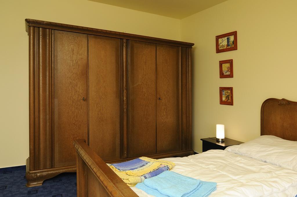 Petr-A Villa Frymburk Room photo
